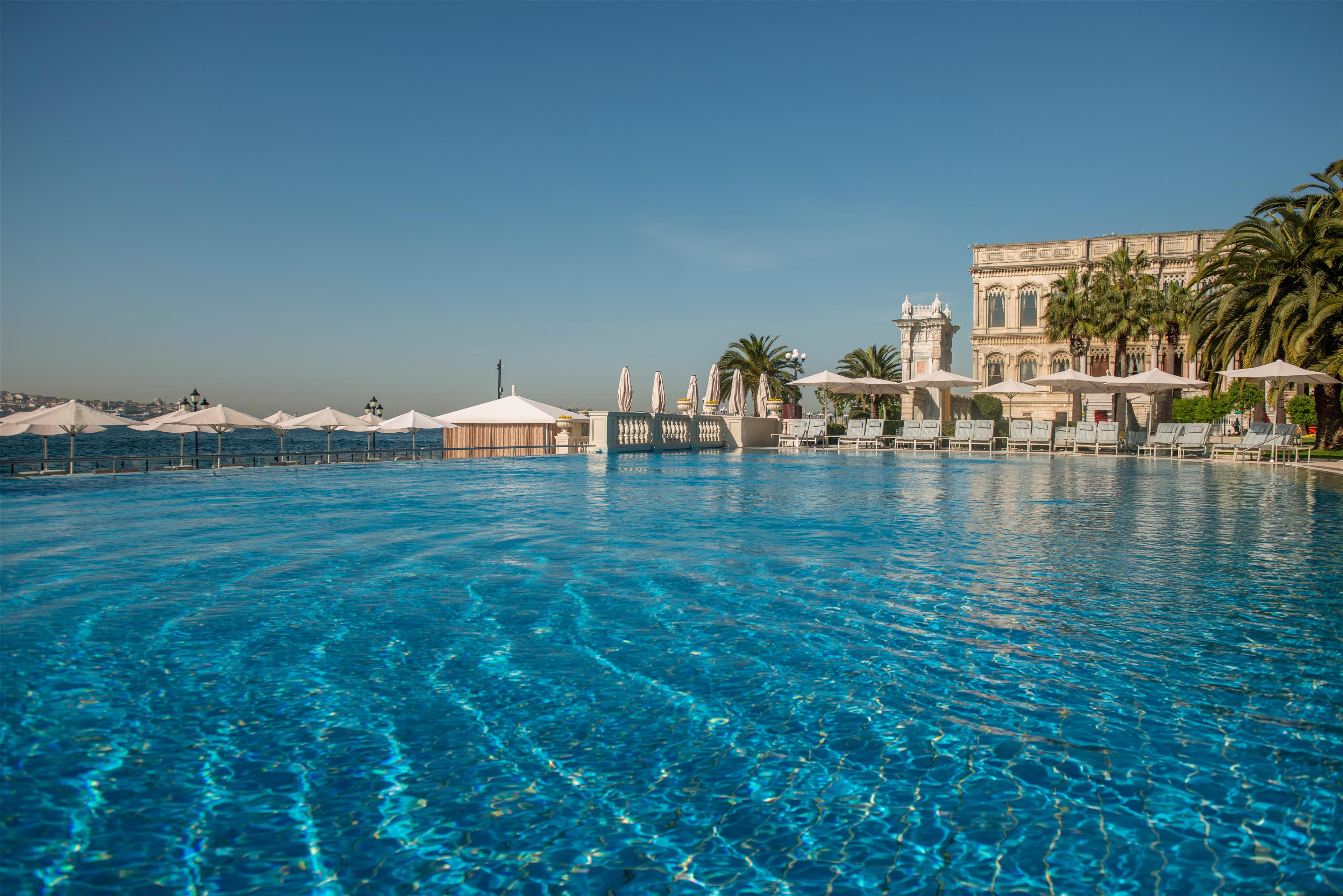Ciragan Palace Kempinski Istanbul - Pool - outdoor